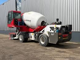 Minrui 4M3 Self Loading Concrete Mixer 4x4